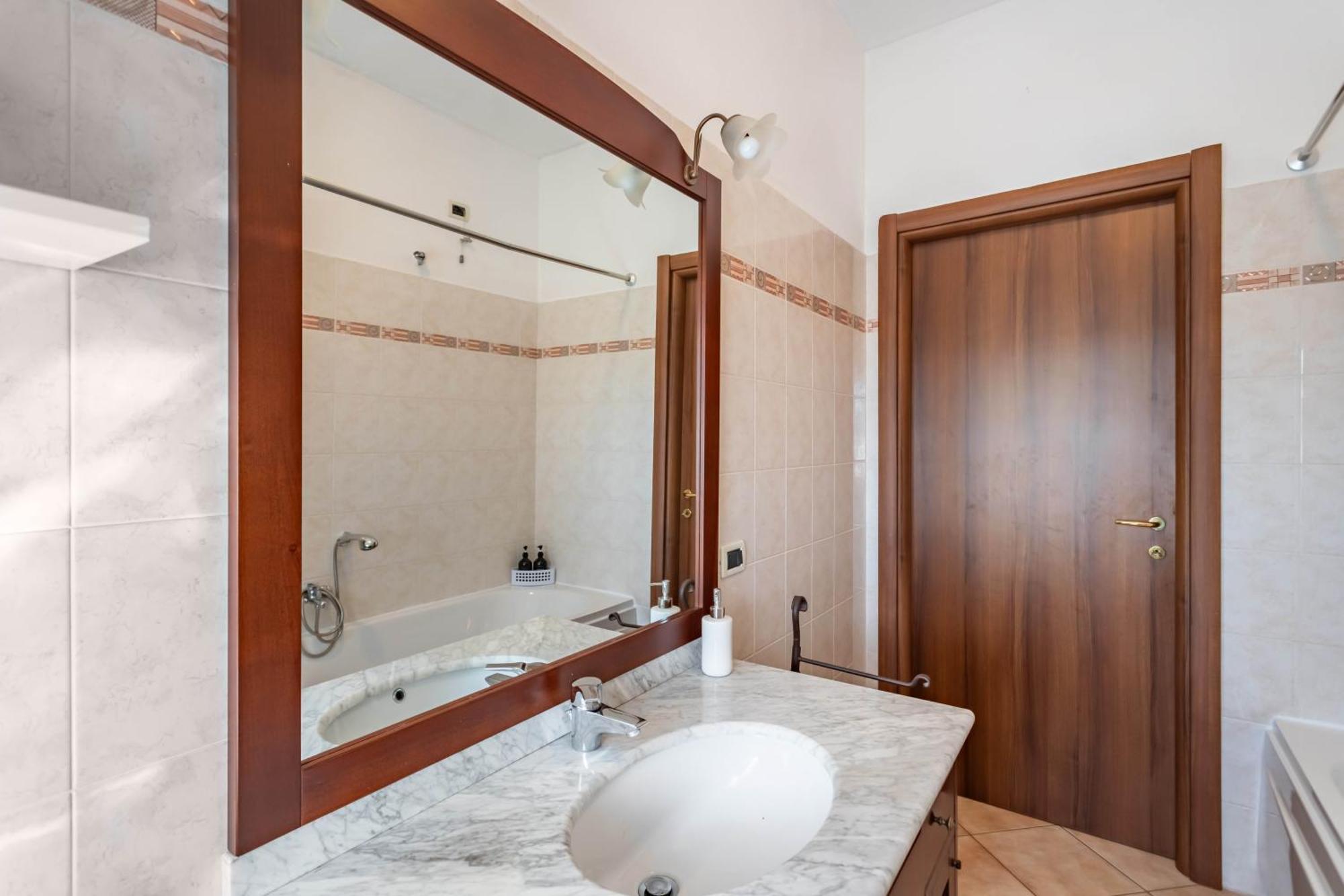 Ferienwohnung Lilly House - Travaco Siccomario - By Host4U San Martino Siccomario Exterior foto